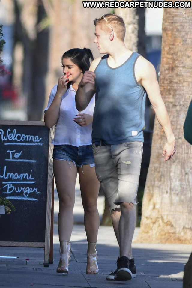 Ariel Winter Studio City Babe Winter Beautiful Posing Hot Paparazzi