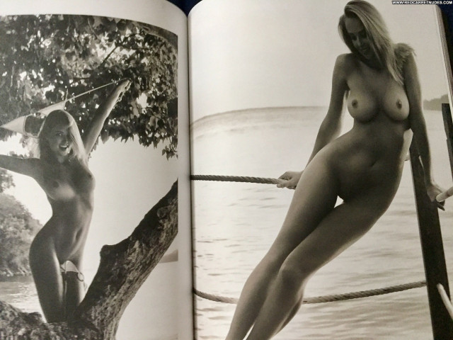 Claudia gerini nude