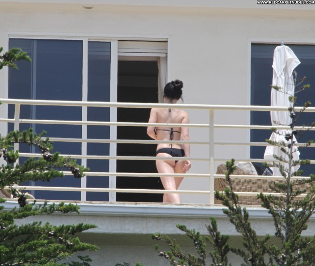 Kylie Jenner Posing Hot Babe Bikini High Resolution Celebrity