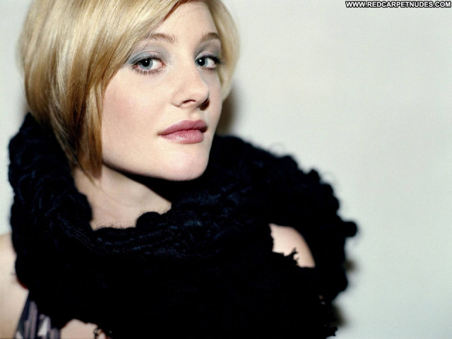 Romola Garai The Crimson Petal And The White Beautiful Celebrity