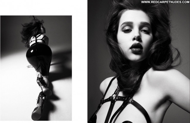 Anais Pouliot Exhibition Magazine   The Posing Hot Celebrity Sexy