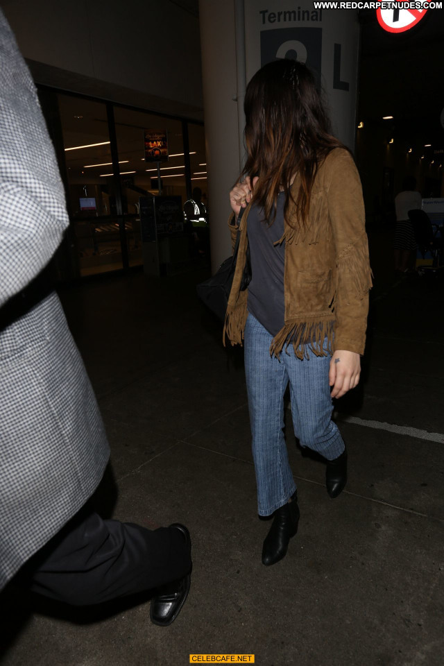 Frances Bean Cobain Lax Airport  Beautiful Posing Hot Celebrity Lax