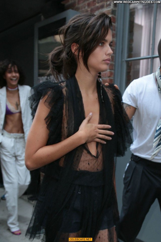 Sara Sampaio No Source  See Through Babe Celebrity Black Posing Hot