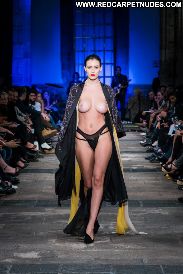 Alejandra Guilmant Mercedes Benz Fashion Week Nude Toples Beautiful