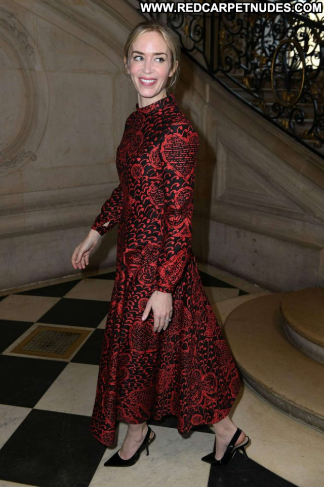 Emily Blunt No Source  Celebrity Posing Hot Paris Beautiful Paparazzi