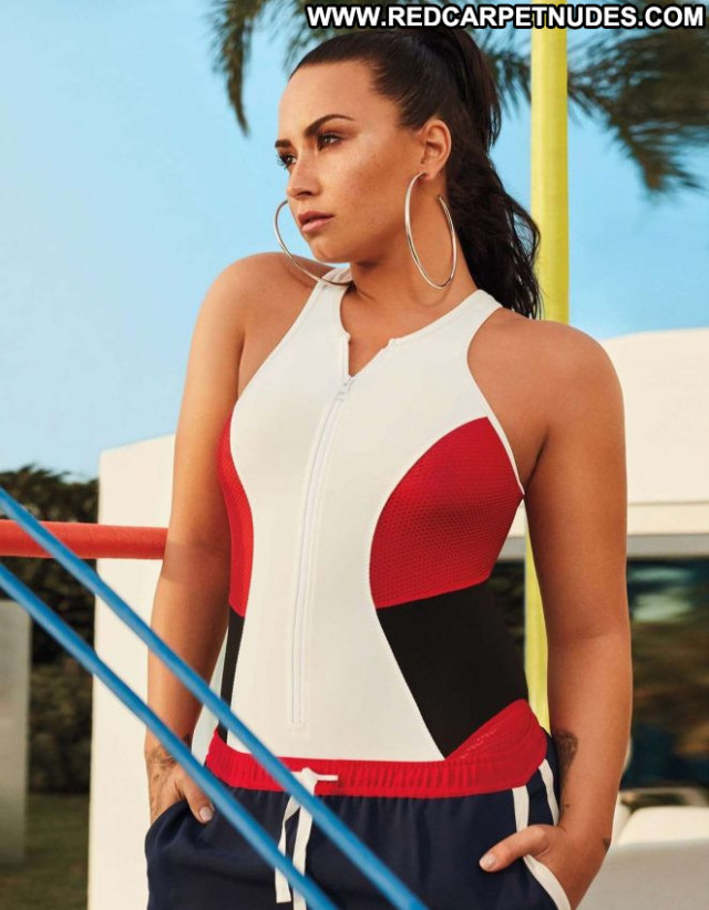 Demi Lovato Style Magazine Paparazzi Magazine Beautiful Celebrity