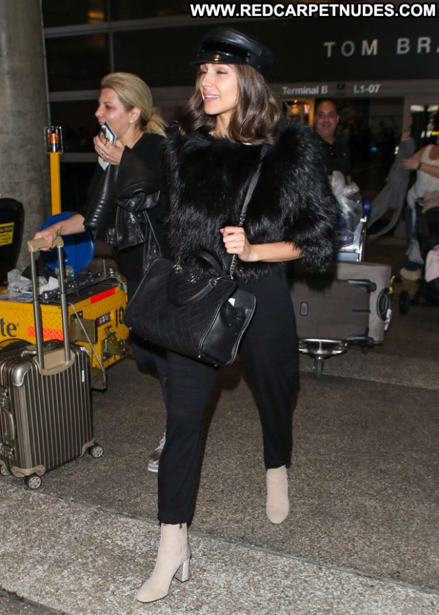 Olivia Culp Lax Airport Babe Celebrity Paparazzi Beautiful Los
