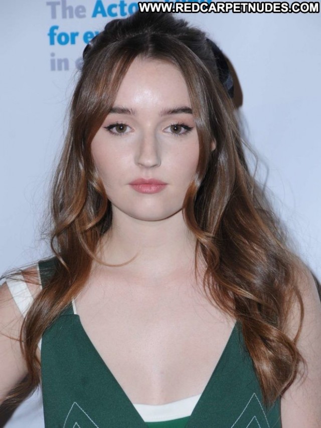 Kaitlyn Dever No Source Awards Paparazzi Posing Hot Celebrity Babe