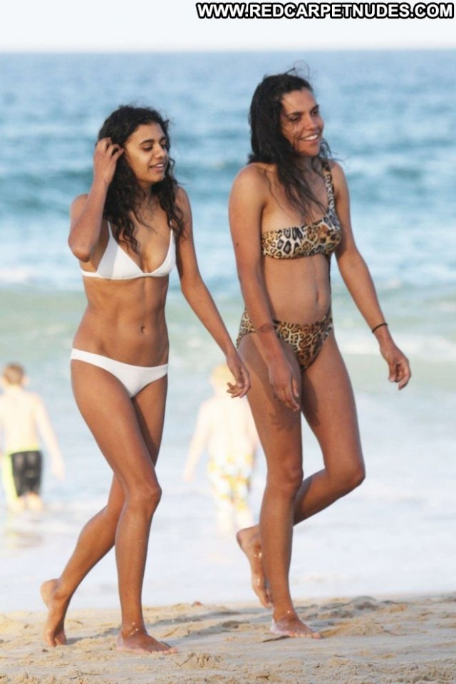 Madeleine Madden No Source Australia Babe Paparazzi Posing Hot