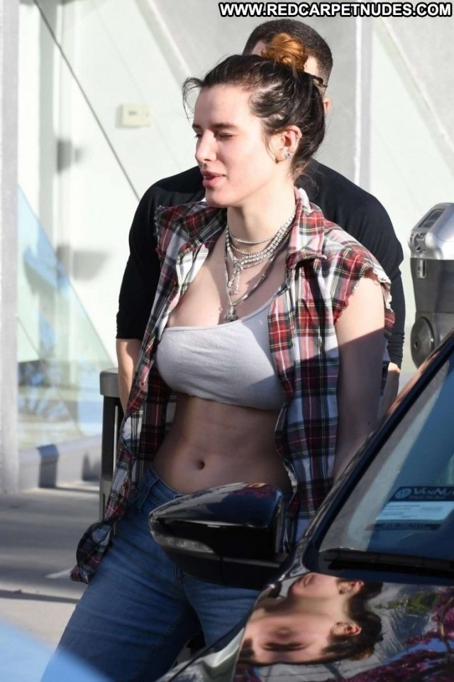 Bella Thorne No Source Beautiful Babe Paparazzi Posing Hot Celebrity