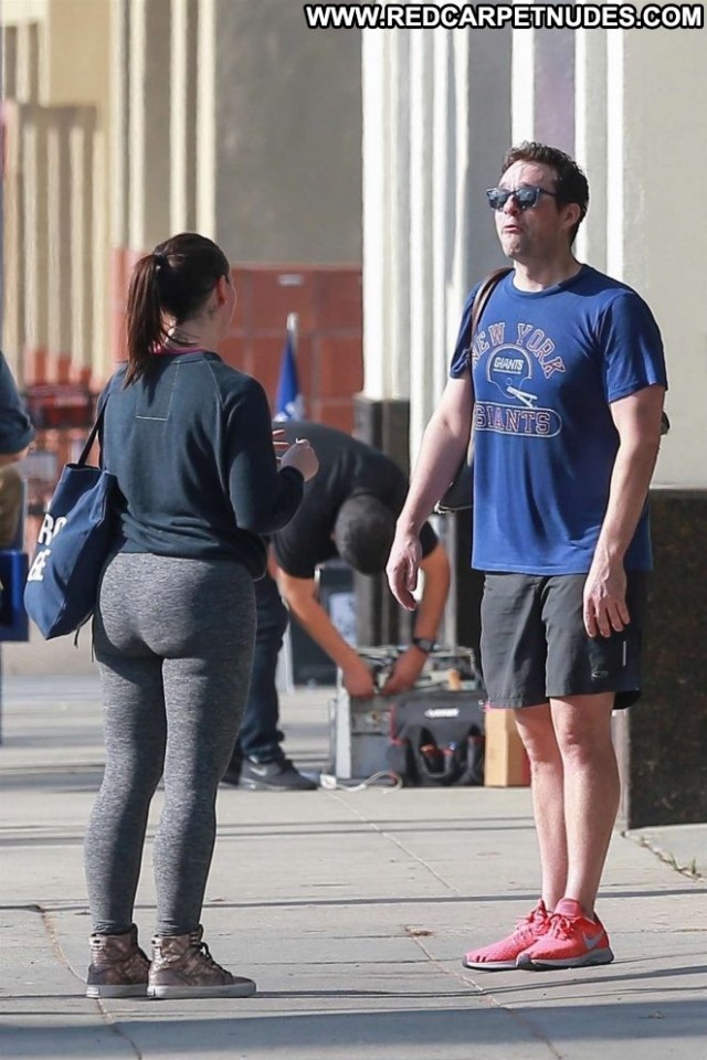 Jennifer Love Hewitt Studio City Beautiful Babe Paparazzi Posing Hot