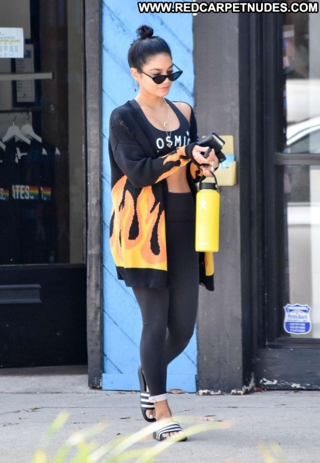 Vanessa Hudgens Los Angeles Beautiful Paparazzi Gym Celebrity Posing