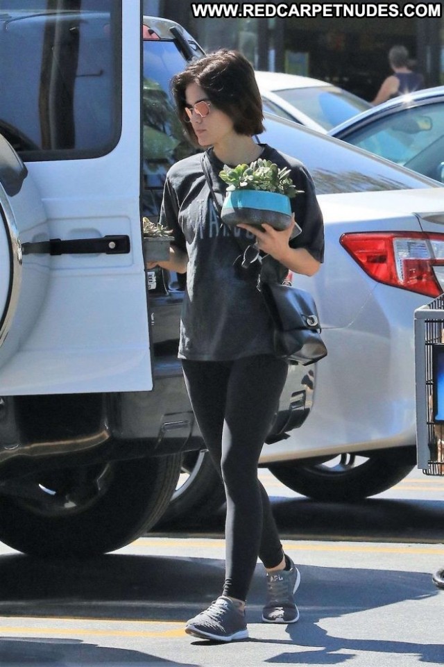 Lucy Hale Los Angeles Los Angeles Shopping Beautiful Paparazzi Babe
