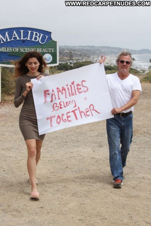 Blanca Blanco No Source Paparazzi Posing Hot Mali Celebrity Malibu