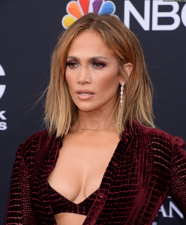 Jennifer Lopez The Red Carpet Cleavage Car Awards Posing Hot Leather