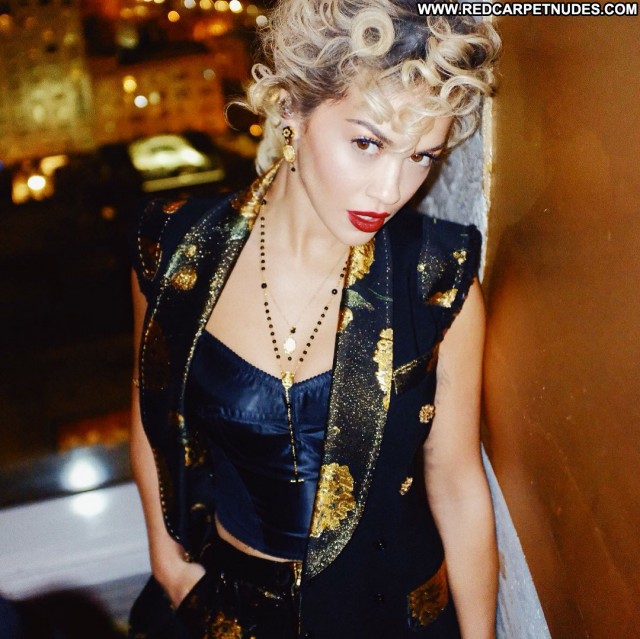 Rita Ora No Source Sexy Twitter Actress Sex Celebrity Posing Hot
