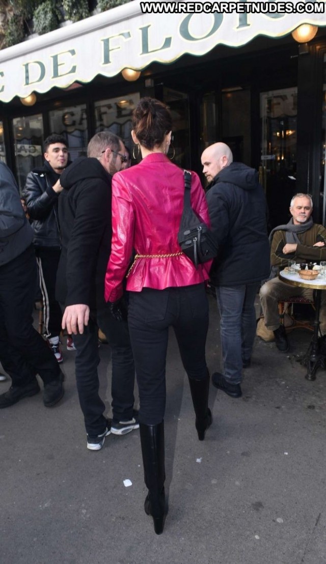Pink Cafe De Flore Paris Paparazzi Celebrity Beautiful Babe Posing Hot