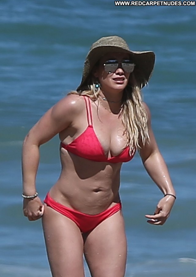 Hilary Duff No Source  Actress Mexico Sex Posing Hot Babe Singer
