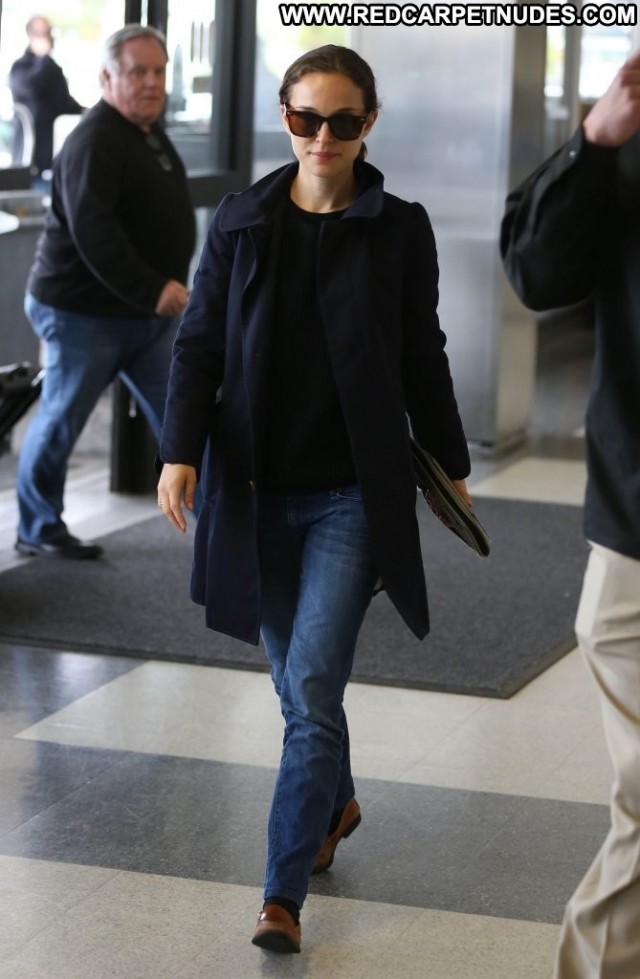 Natalie Portman Lax Airport  Lax Airport Celebrity Babe Beautiful