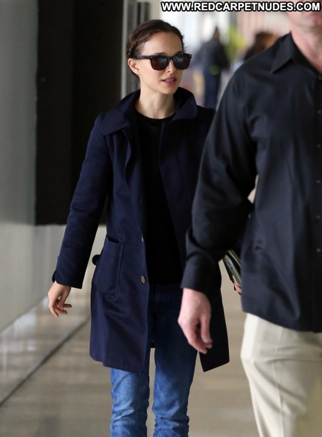 Natalie Portman Lax Airport Beautiful Babe Celebrity High Resolution