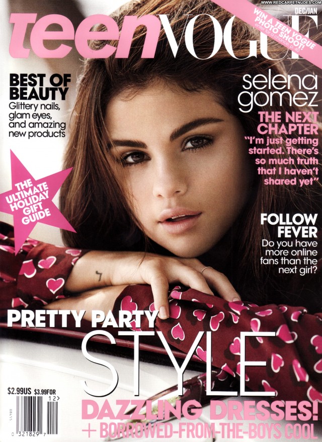 Selena Gomez Magazine High Resolution Beautiful Posing Hot Babe