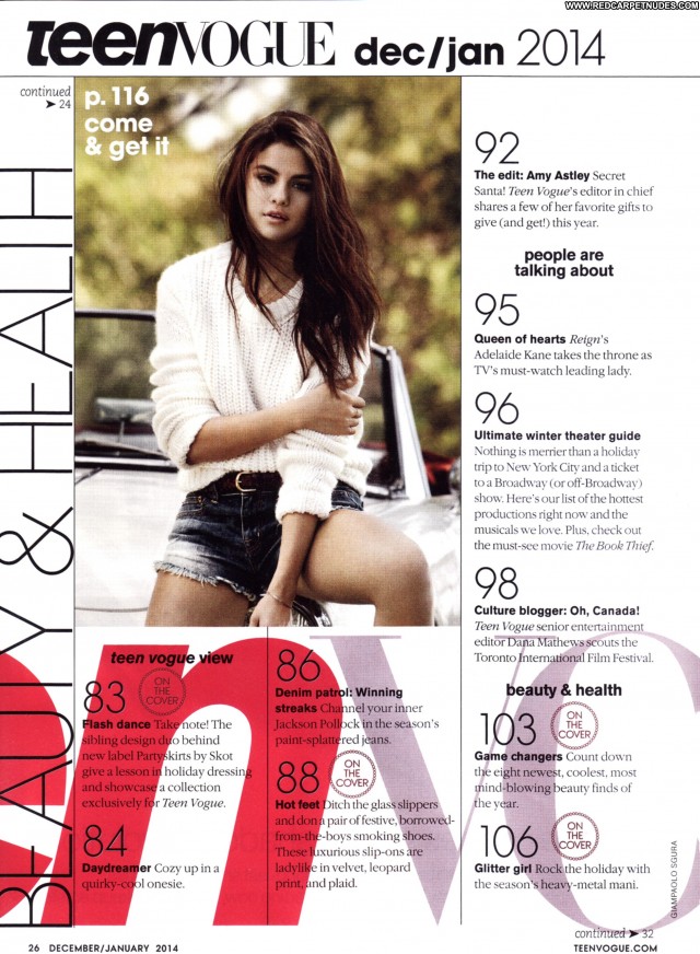 Selena Gomez Magazine Beautiful Celebrity High Resolution Posing Hot