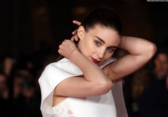 Rooney Mara No Source  Celebrity Babe Beautiful High Resolution