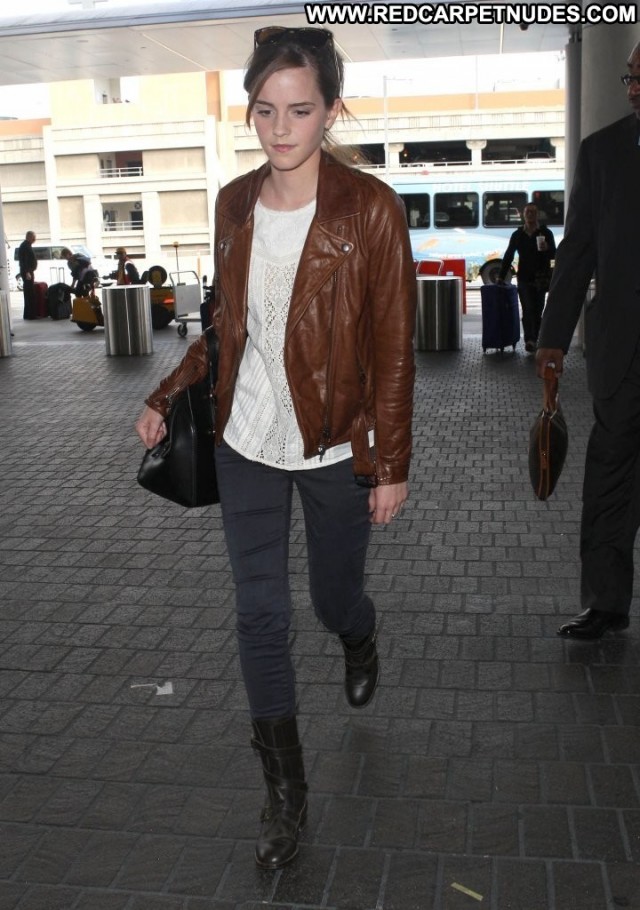 Emma Watson Lax Airport Posing Hot Beautiful Los Angeles Lax Airport