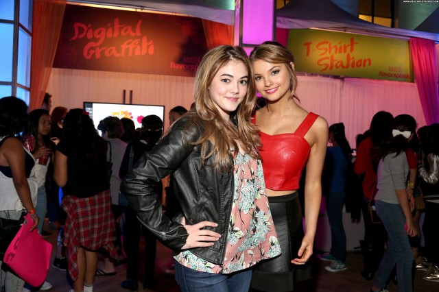 Stefanie Scott No Source Beautiful Posing Hot Celebrity Babe High