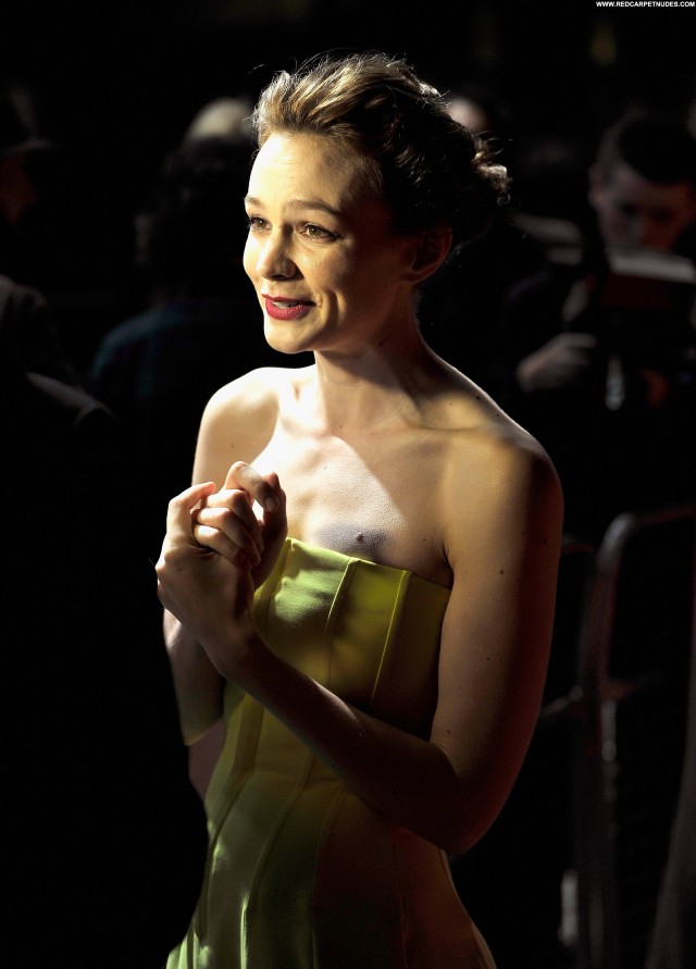 Carey Mulligan No Source  High Resolution Posing Hot Celebrity