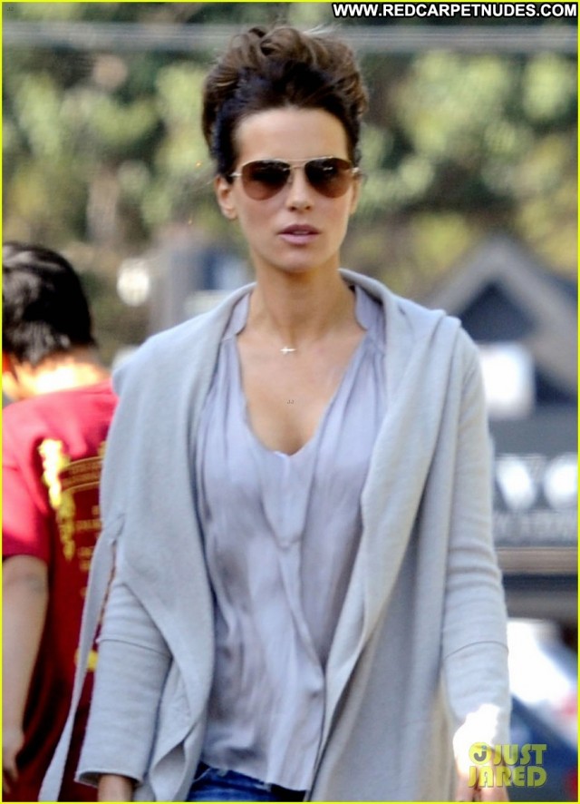 Kate Beckinsale No Source Celebrity Posing Hot Beautiful Babe High