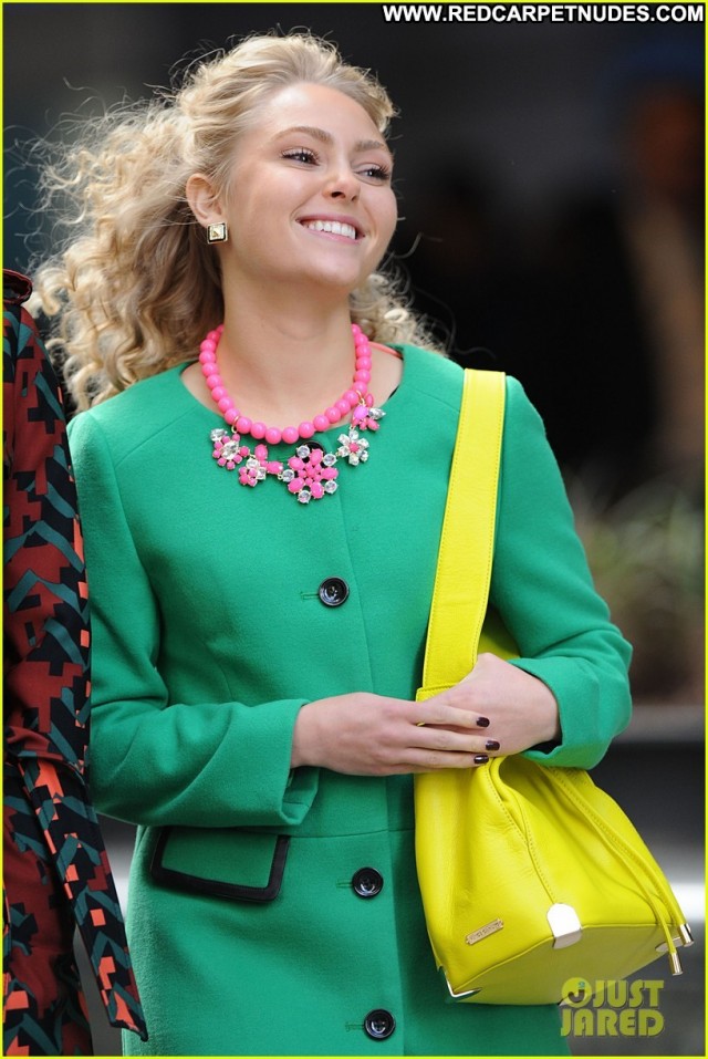 Annasophia Robb The Carrie Diaries  High Resolution Celebrity Nyc