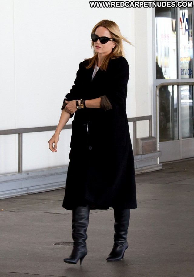 Mena Suvari Lax Airport High Resolution Celebrity Babe Lax Airport