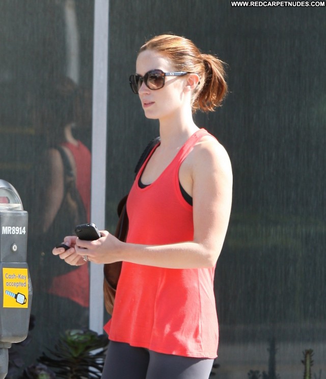 Emily Blunt West Hollywood  Beautiful Gym Posing Hot High Resolution