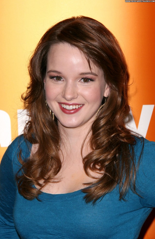 Kay Panabaker High Resolution Posing Hot Beautiful Celebrity Babe