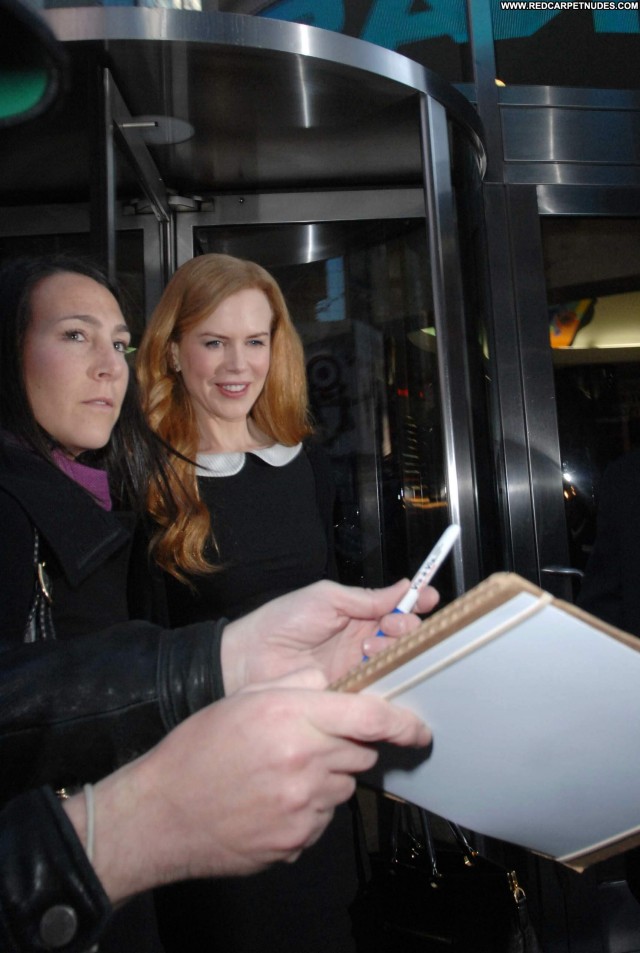 Nicole Kidman Good Morning America Poolside Beautiful Celebrity