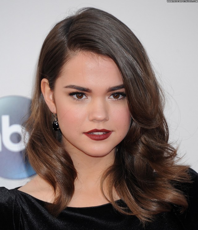 Maia Mitchell American Music Awards Celebrity Posing Hot Beautiful