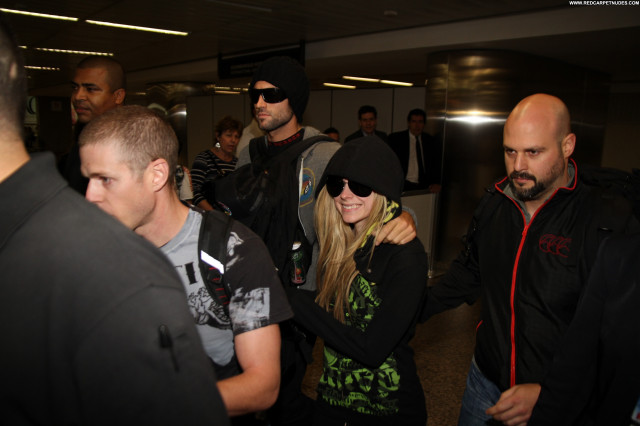 Avril Lavigne No Source Beautiful Babe Celebrity International Posing