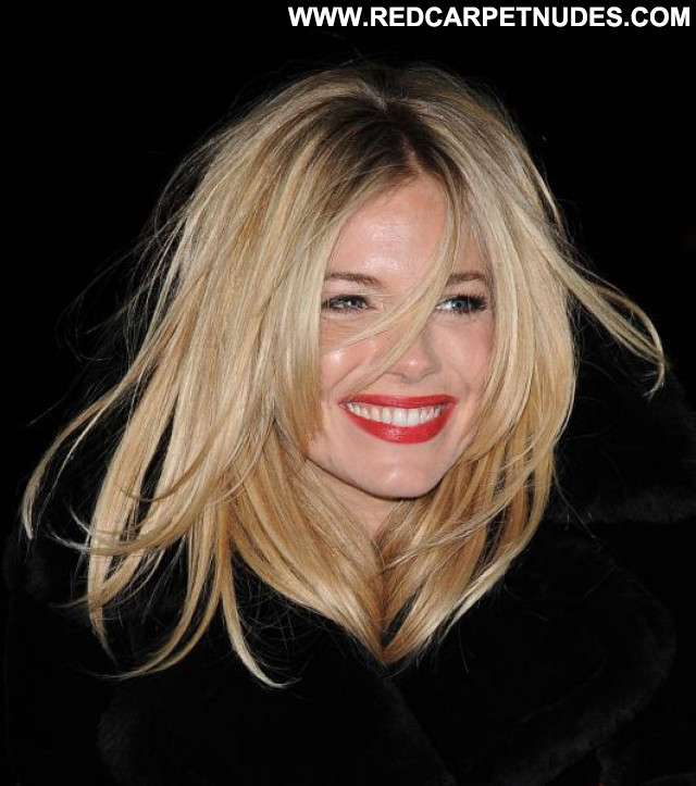 Sienna Miller No Source Uk Posing Hot Beautiful Celebrity London Babe