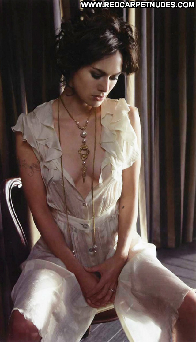 Lena Headey Babe Posing Hot Celebrity Magazine Beautiful Gorgeous